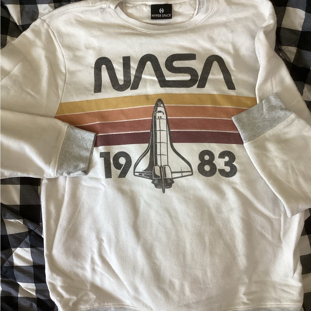 Retro NASA space shuttle 1983 sweatshirt